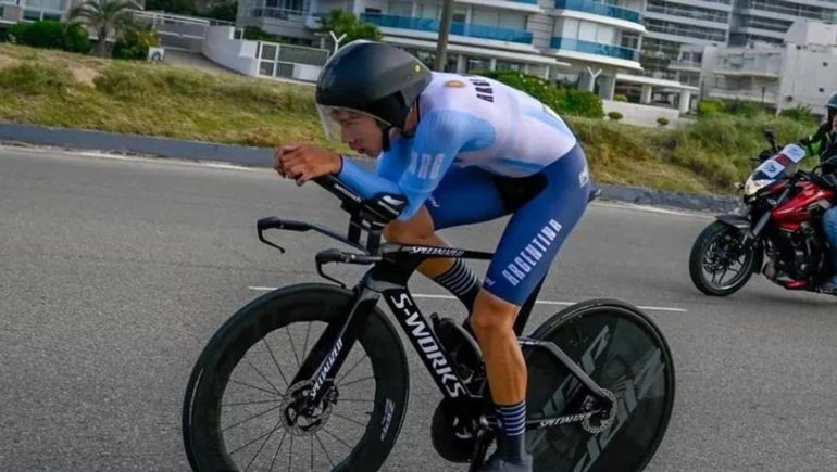 Un ciclista argentino fue descalificado tras ganar la dorada en los Juegos Panamericanos Junior y explotó contra la organización