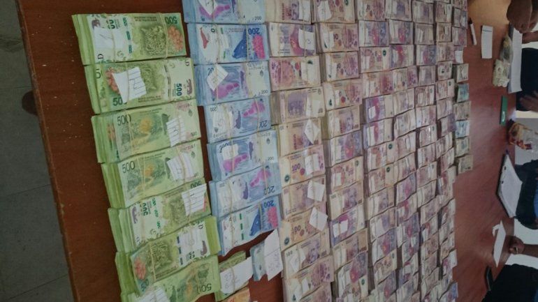 En la casa había 1.809.000 pesos en efectivo y 600 dólares.