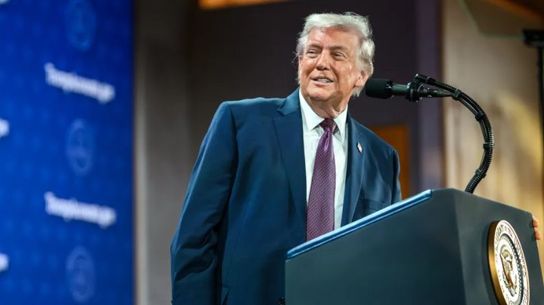 El presidente de Estados Unidos, en un texto oficial, explicó que la orden se apoya en la declaración de una “emergencia nacional”. | LM Neuquen El presidente de Estados Unidos, en un texto oficial, explicó que la orden se apoya en la declaración de una “emergencia nacional”.