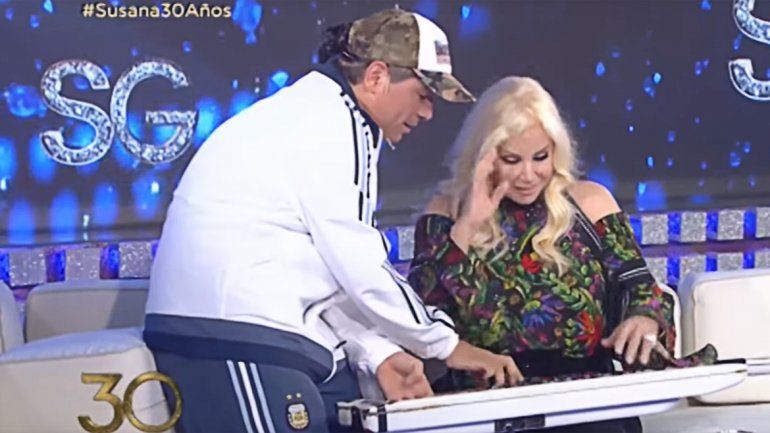 Pablito Lescano fue al programa de Susana, tocó el teclado con ella y cantó sus temas más conocidos