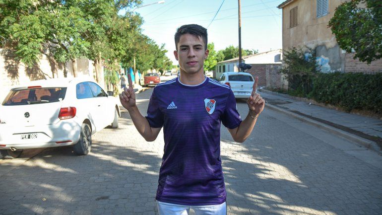 River presta a Moya a Banfield y los hinchas se enojaron