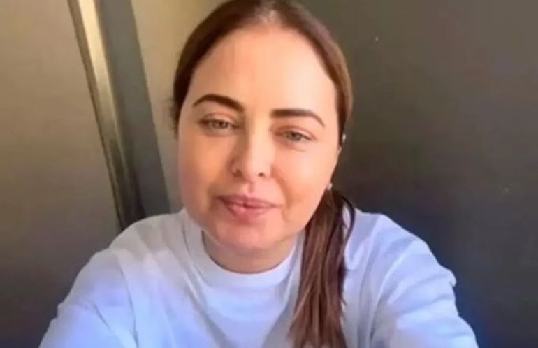 "Esta soy yo, sin maquillaje, sin filtros, sin bótox... hace años que dejé de hacerlo", arrancaba diciendo Silvina en su mensaje. "Esta soy yo, sin maquillaje, sin filtros, sin bótox... hace años que dejé de hacerlo", arrancaba diciendo Silvina en su mensaje.