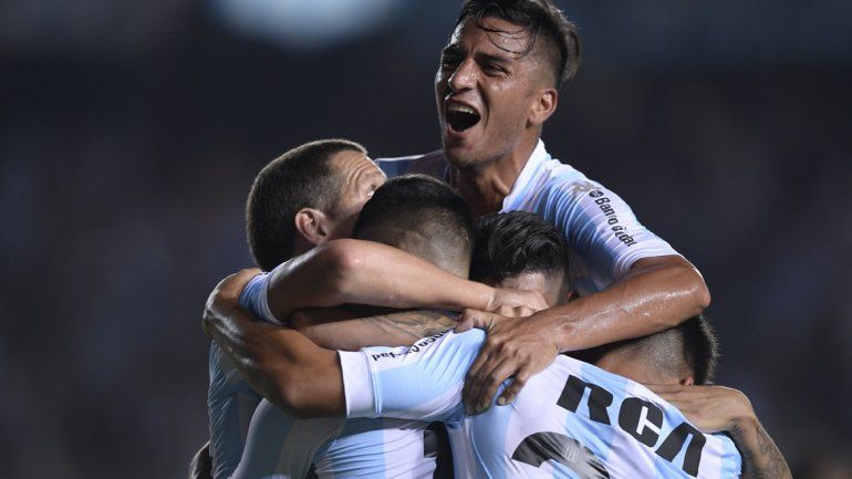 La Academia festejó ante su gente