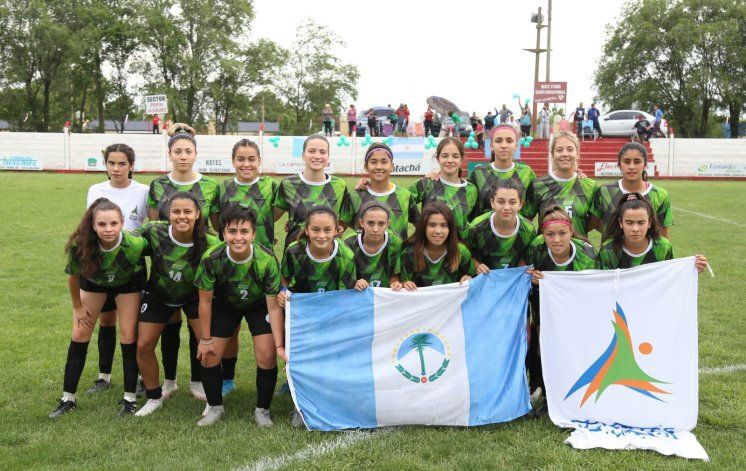 El fútbol y el básquet femenino de Neuquén son de oro