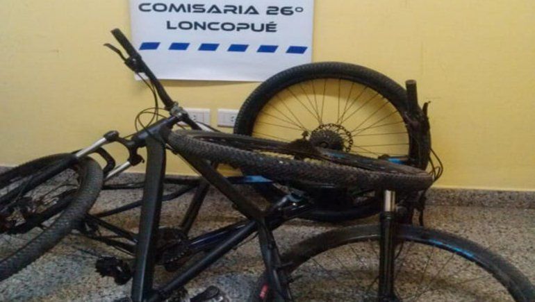 Loncopué: salió con su hijo menor a robar bicicletas