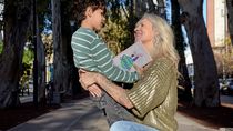 guarde mi titulo en un cajon: natalia renuncio a su carrera para luchar contra la extrana enfermedad de su hijo guarde mi titulo en un cajon: natalia renuncio a su carrera para luchar contra la extrana enfermedad de su hijo