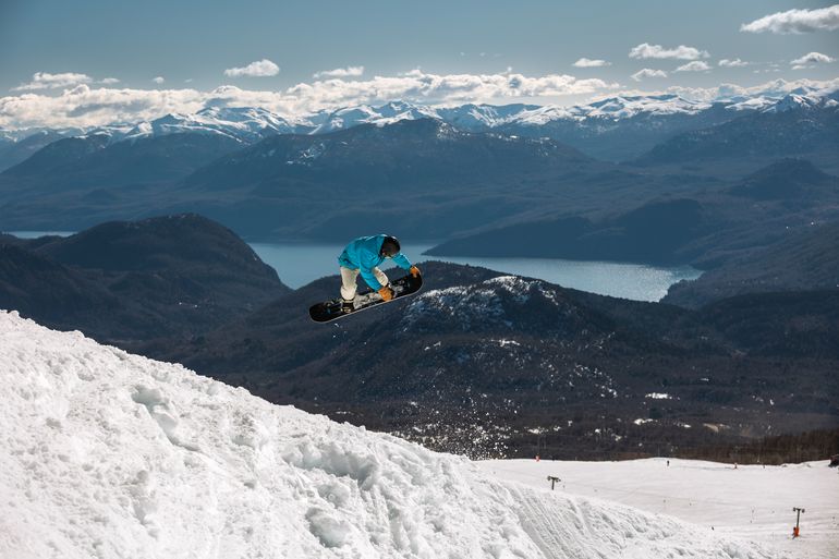 El Cerro Chapelco una de las atracciones más populares. El Cerro Chapelco una de las atracciones más populares.