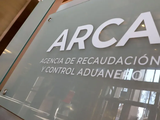 La Resolución General 5753/2025 de la Agencia de Recaudación y Control Aduanero establece un nuevo procedimiento para compensar deudas fiscales.