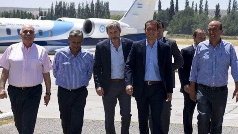 Gutiérrez recibió al ministro Frigerio previo al acto en Centenario