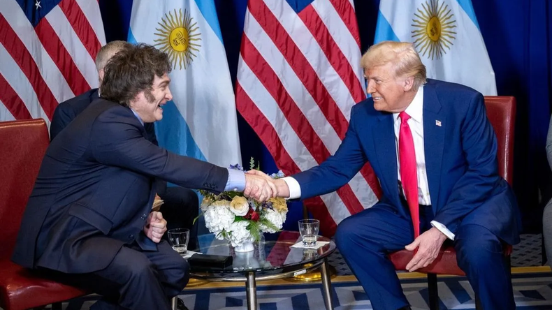 Javier Milei firmó la integración de Argentina al Consejo de la Paz de Donald Trump | LM Neuquen Javier Milei firmó la integración de Argentina al Consejo de la Paz de Donald Trump