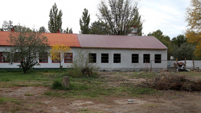 La Escuela 109 tiene más de 50 años. Las nuevas aulas conservan el diseño.