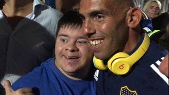 panchito, tras conocer a tevez: estoy feliz panchito, tras conocer a tevez: estoy feliz