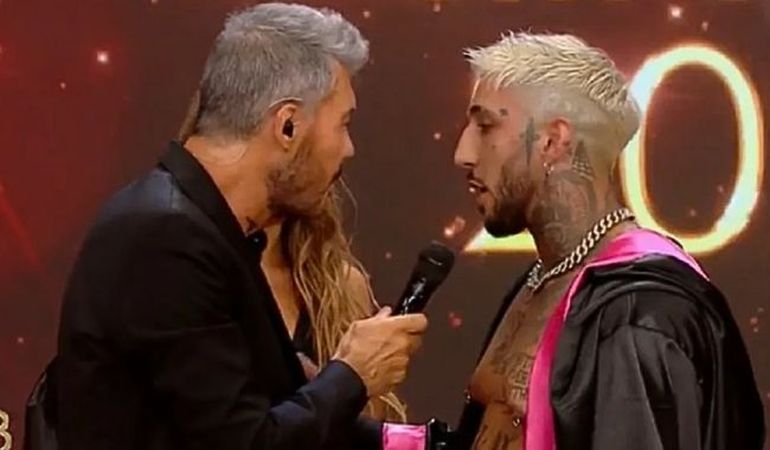 Marcelo Tinelli protagonizó un tenso cruce con el bailarín Fernando Goncalves Lema. Marcelo Tinelli protagonizó un tenso cruce con el bailarín Fernando Goncalves Lema.