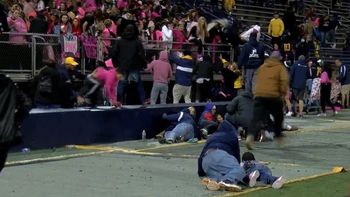 estados unidos: se desato un tiroteo en pleno partido de futbol americano estados unidos: se desato un tiroteo en pleno partido de futbol americano