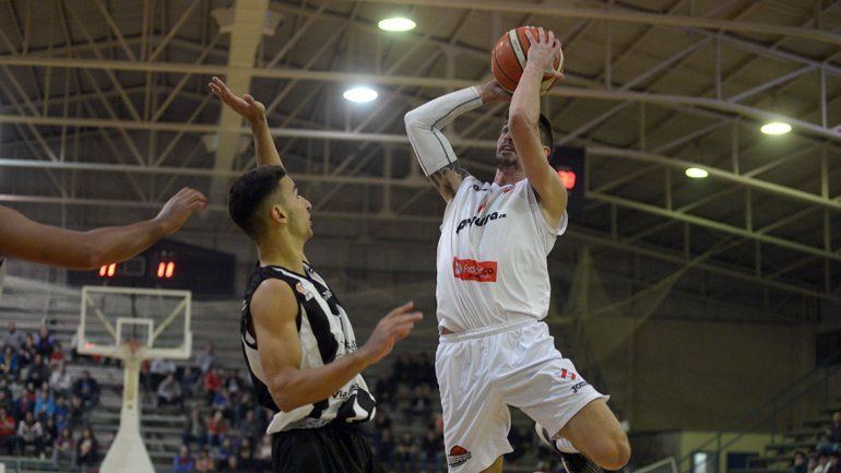 Stival puso las bases de la remontada roja