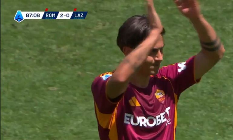 Así despidió la hinchada de Roma a Dybala, tras ganarle el clásico a la Lazio