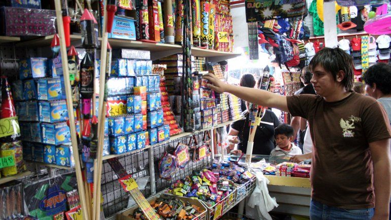 La Justicia habilitó la venta de pirotécnia.&nbsp;