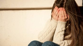 Un grupo de padres manifestó su preocupación por la falta de respuestas ante casos de bullying. Un grupo de padres manifestó su preocupación por la falta de respuestas ante casos de bullying.