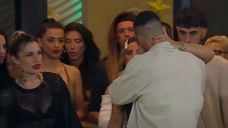 Jenifer besó a Nano antes de salir de la casa de Gran Hermano Jenifer besó a Nano antes de salir de la casa de Gran Hermano