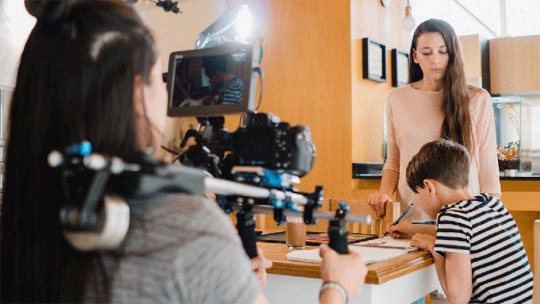 Se estrena un corto filmado en Neuquén con Laura Azcurra