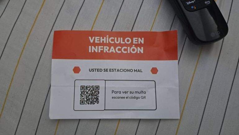 El código QR de una multa falsa que se hizo viral: qué se sabe en Neuquén