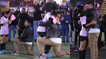 le pidio casamiento en la cancha de pacifico y asi reacciono ella... le pidio casamiento en la cancha de pacifico y asi reacciono ella...