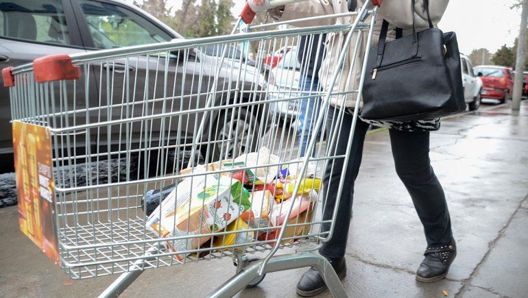 Los secretos de los neuquinos para no cambiar de marcas en los súper