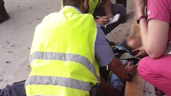 atropellaron a un policia en pleno centro y se fugaron atropellaron a un policia en pleno centro y se fugaron