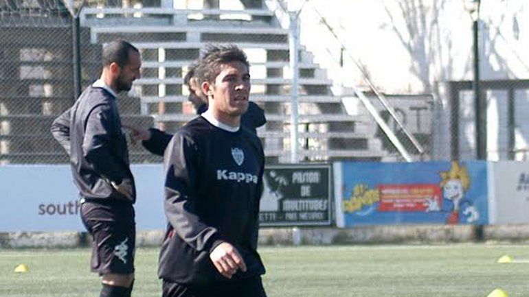 El recuperado Carrasco vuelve al equipo tras más de un mes.