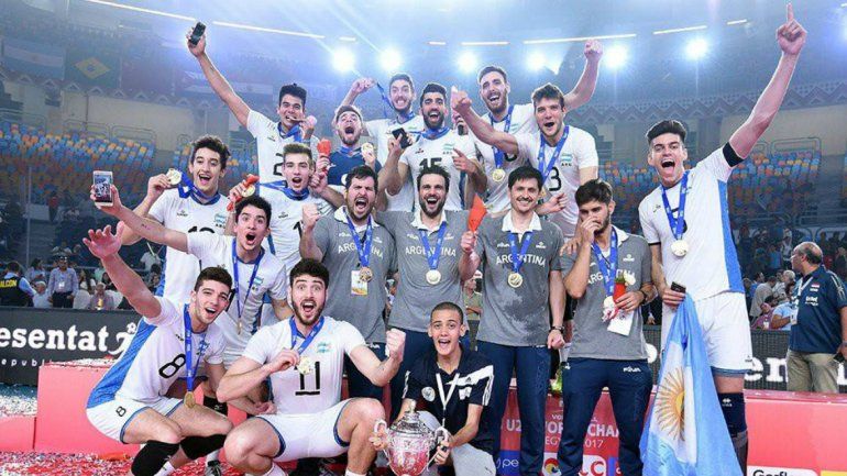 Desde Egipto un emocionado Camilo Soto recordó su familia y sus inicios