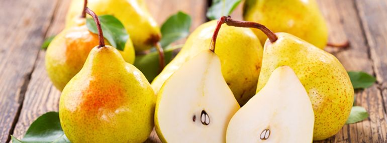 La pera es super versátil, tanto para postres como para comidas en general. La pera es super versátil, tanto para postres como para comidas en general.