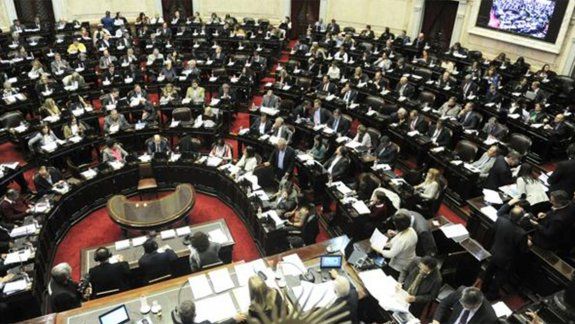 Diputados se aumentaron 30 mil pesos para gastos extra