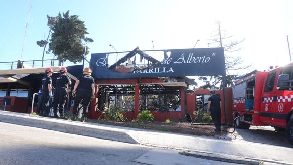 Así quedó El Boliche de Alberto tras el incendio que dejó destrozos totales