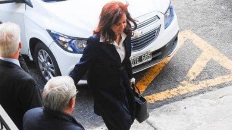 Bonadio envió a juicio a CFK por la causa de los cuadernos