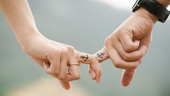 Signos compatibles: ¿tiene futuro una relación entre Acuario y Virgo?