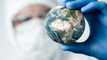 Predicciones: así será el fin del mundo, según Stephen Hawking (y le puso fecha) Predicciones: así será el fin del mundo, según Stephen Hawking (y le puso fecha)