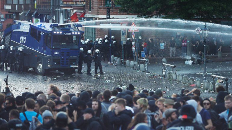 La Policía reprimió una protesta contra el G20 en Alemania