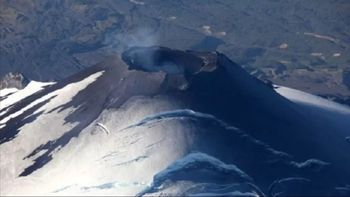 El volcán Hudson está en la región de Aysen, en Chile: la última erupción fue en 1991, pero luego registró actividad y generó alertas en varias oportunidades. El volcán Hudson está en la región de Aysen, en Chile: la última erupción fue en 1991, pero luego registró actividad y generó alertas en varias oportunidades.