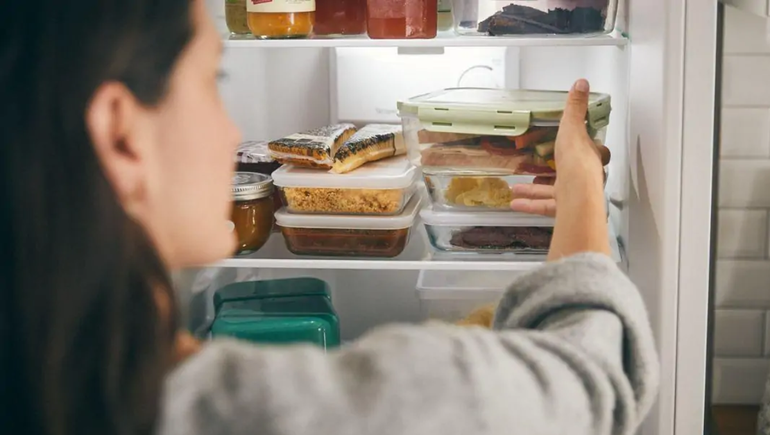 ¿Cuánto tiempo puedo guardar la comida que sobró de Navidad en la heladera?
