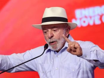 El presidente de Brasil, tiene indicado usar sombrero como medida de protección El presidente de Brasil, tiene indicado usar sombrero como medida de protección