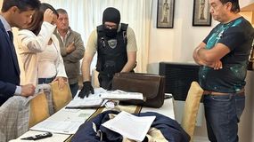 Chubut: allanamiento en la clínica de Gaiman donde daban certificados médicos truchos para obtener licencias de conducir.