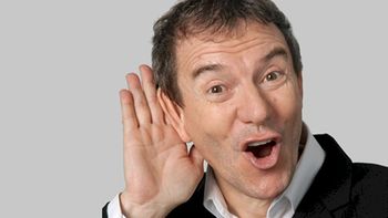 el transfobico comentario de alacran sobre flor de la v: es un hombre el transfobico comentario de alacran sobre flor de la v: es un hombre