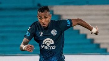 Sebastián Villa, jugador de Independiente Rivadavia, fue absuelto en la causa por abuso sexual. Sebastián Villa, jugador de Independiente Rivadavia, fue absuelto en la causa por abuso sexual.