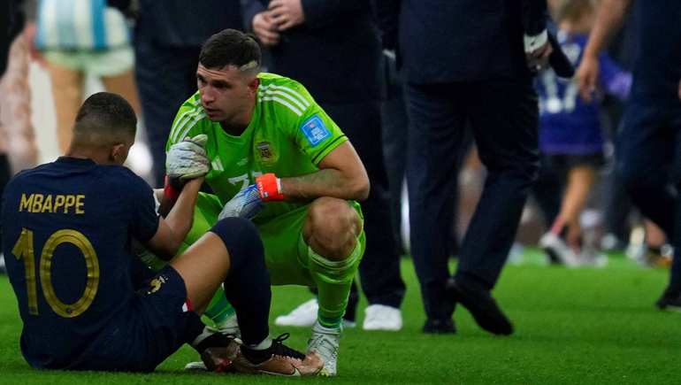 Dibu y su burla a Mbappé: “Nunca lo quise lastimar”