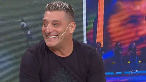 El jugador de Racing estuvo en el programa de TV de LAM