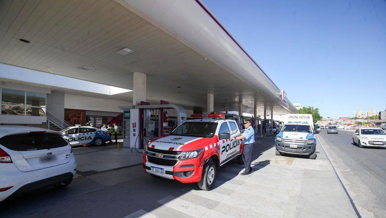 Temor por dos amenazas de bomba en el alto
