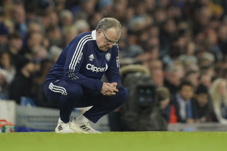 Pobre Bielsa: se comió 7 con Pep y las redes lo vuelven Loco