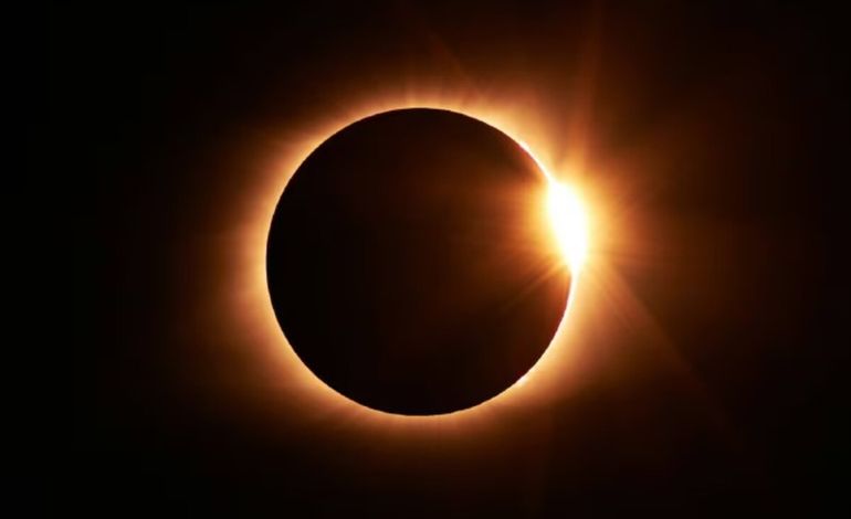 Cómo y dónde ver el eclipse solar más largo de todo el siglo.
