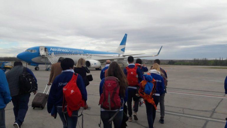 La delegación neuquina partió con sueños a los Juegos de Invierno