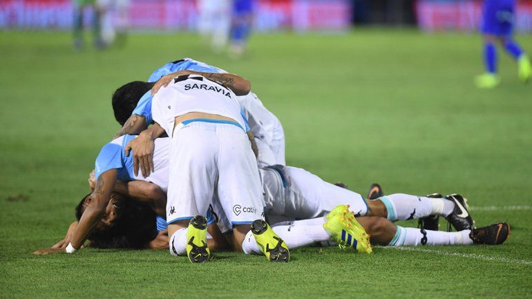 Racing es campeón de la Superliga